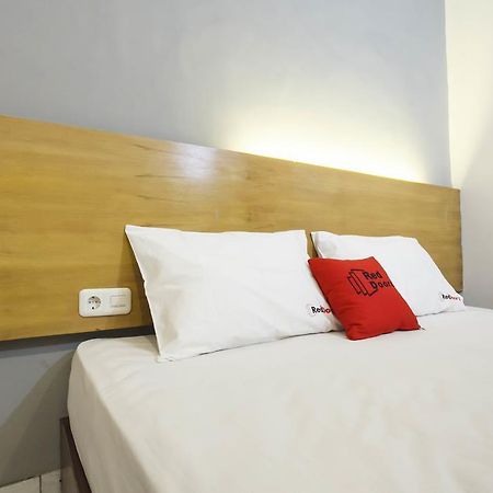 Reddoorz Near Juanda Airport T1 Hotel Brebek Exterior foto