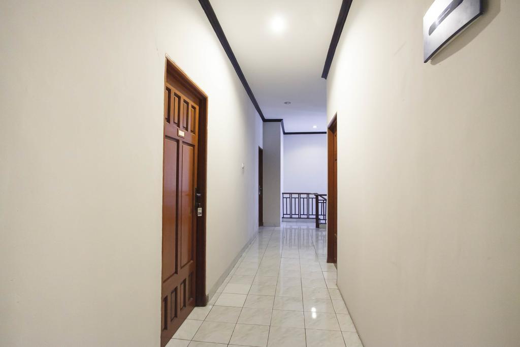 Reddoorz Near Juanda Airport T1 Hotel Brebek Exterior foto