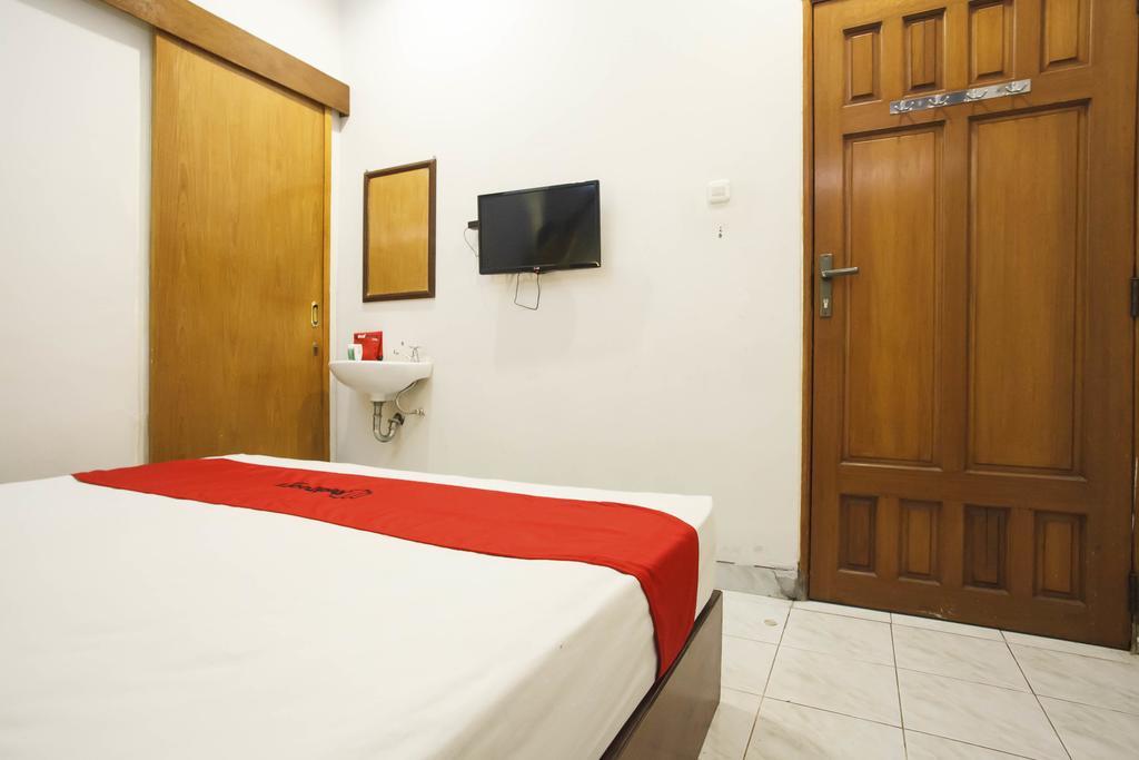Reddoorz Near Juanda Airport T1 Hotel Brebek Exterior foto