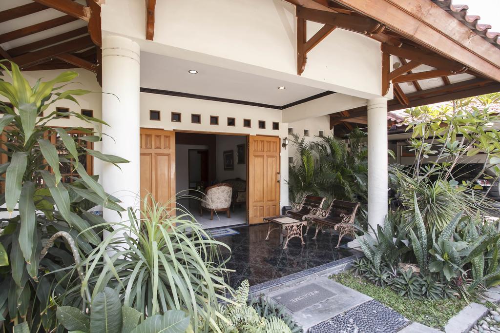 Reddoorz Near Juanda Airport T1 Hotel Brebek Exterior foto